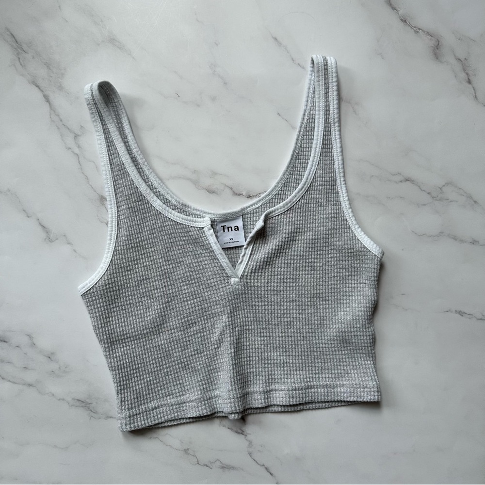 Aritzia TNA XS Grey Waffle Notch Tank